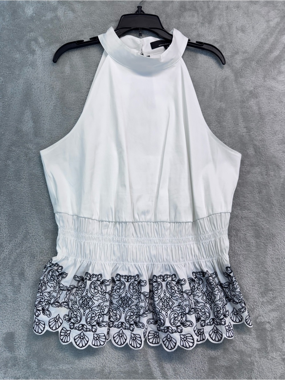 White House Black Market Size 10 Mock Neck Halter Top Embroidered Scallop Hem - Picture 4 of 10